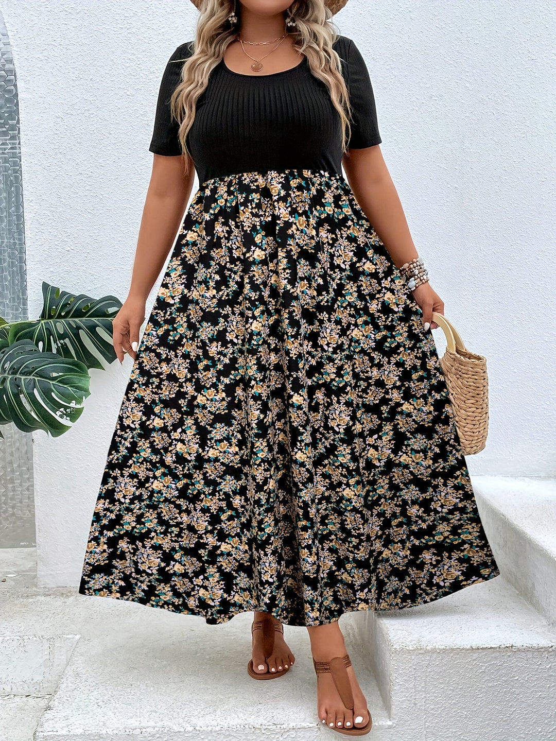 France | Robe Élégante Grande Taille Fleuri