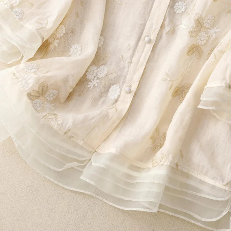 Laura™ | Blouse brodée