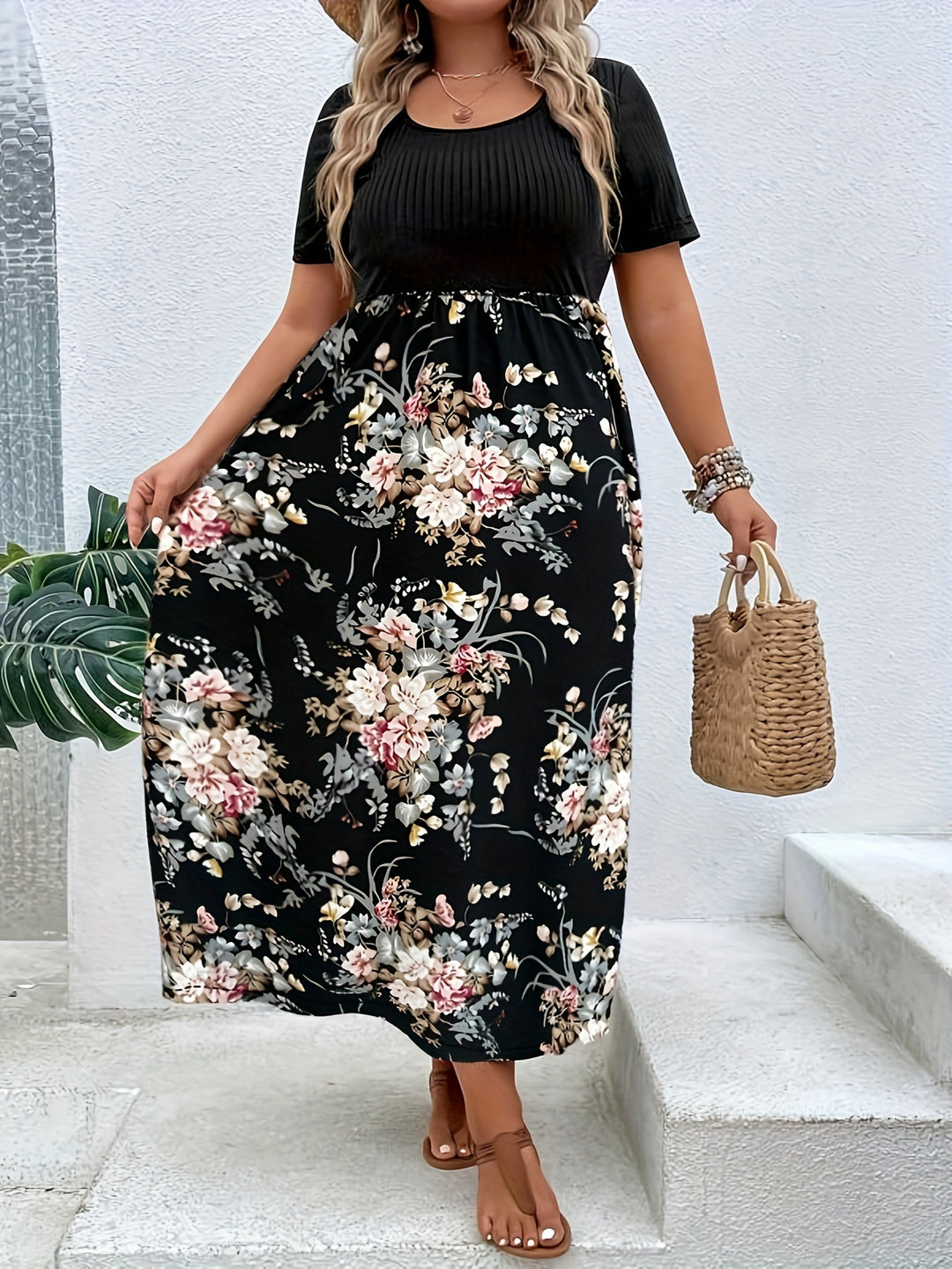 France | Robe Élégante Grande Taille Fleuri