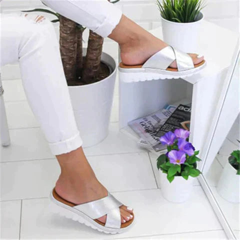 CloudWalk™  Les sandales Ergonomique tendance