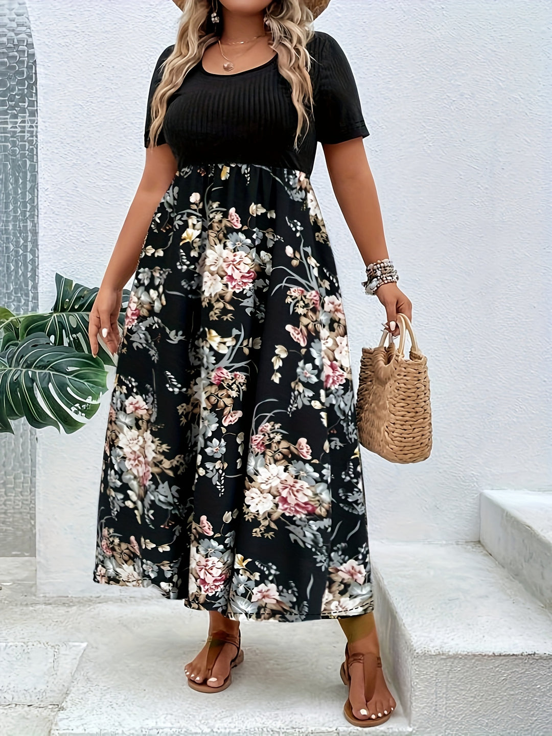 France | Robe Élégante Grande Taille Fleuri